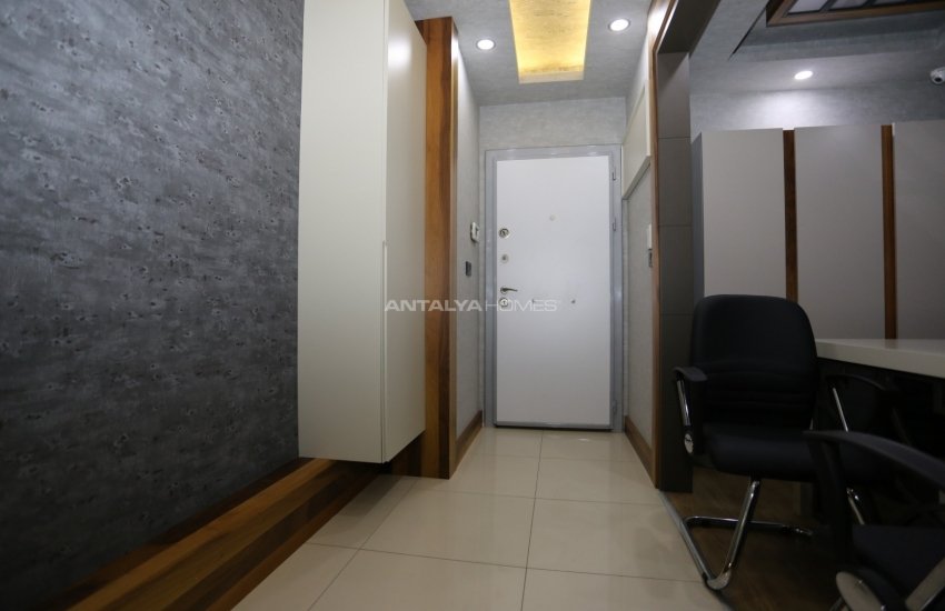 Fully Furnished Apartment in the City Center of Muratpasa 32