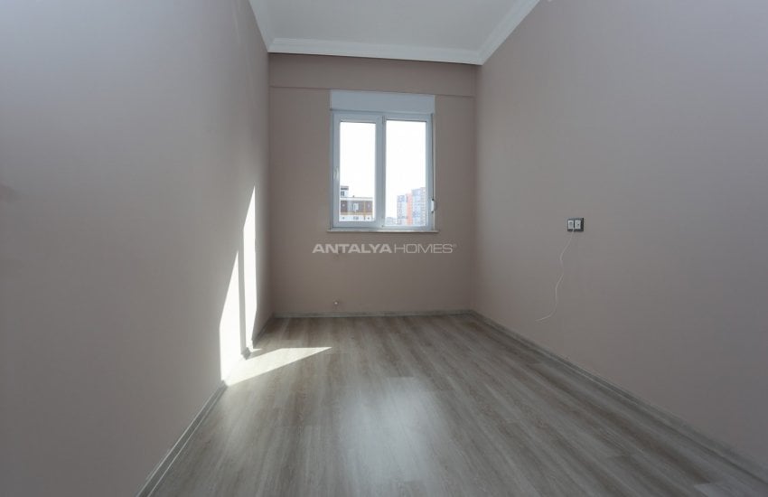 Modern Design Apartment with City View in Kizilarik Antalya 18