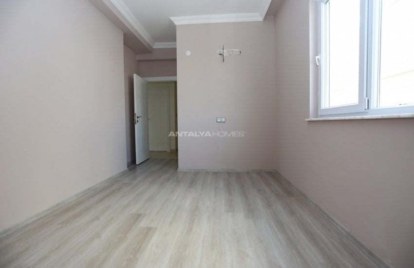 Modern Design Apartment with City View in Kizilarik Antalya 20