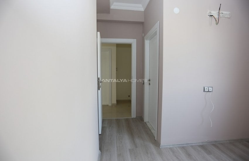Modern Design Apartment with City View in Kizilarik Antalya 21