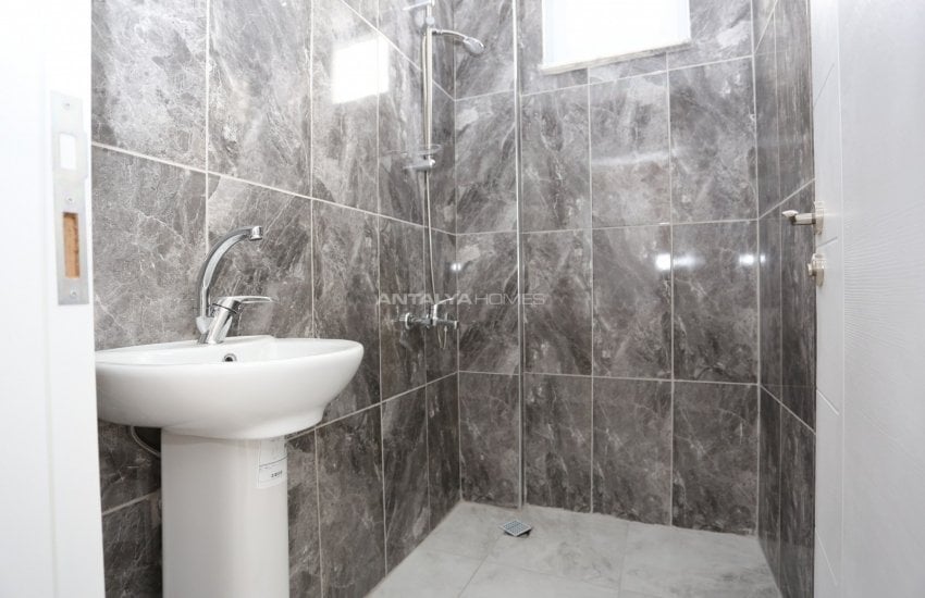 Modern Design Apartment with City View in Kizilarik Antalya 24