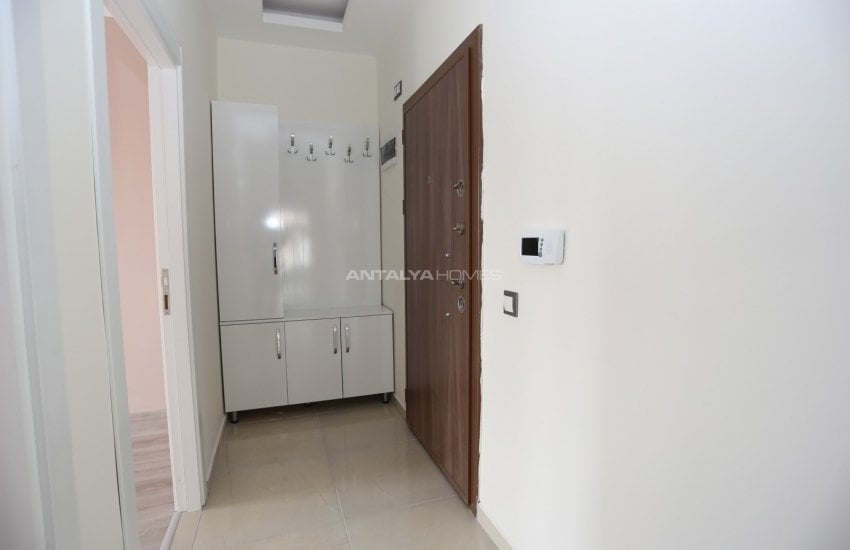 Modern Design Apartment with City View in Kizilarik Antalya 27