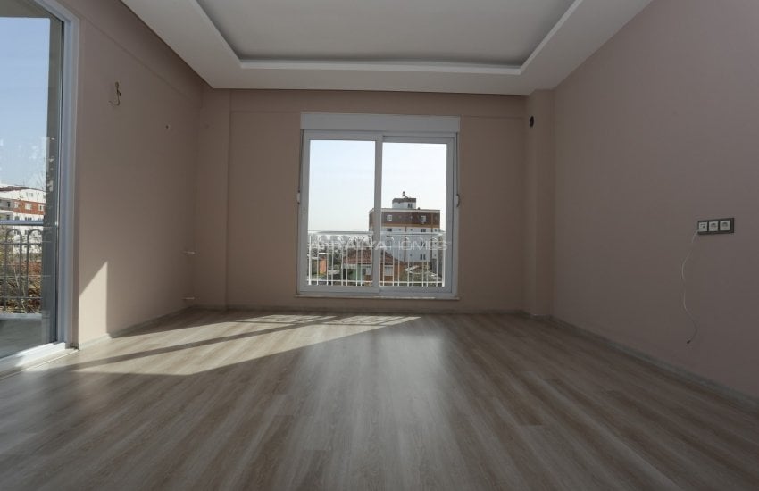 Modern Design Apartment with City View in Kizilarik Antalya 8