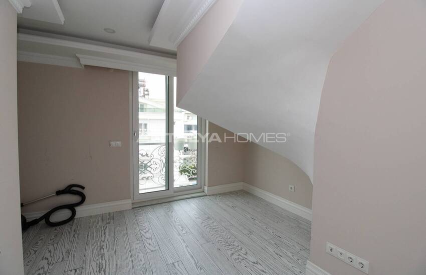 Key Ready Furnished Apartment on the Street in Lara Antalya 24