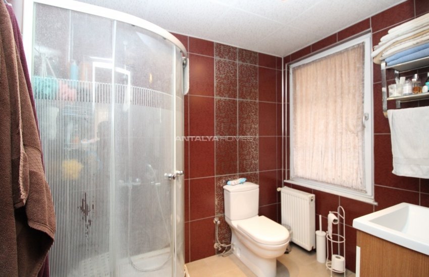 Seaside Apartment in a Secure Complex in Antalya Sirinyali 25