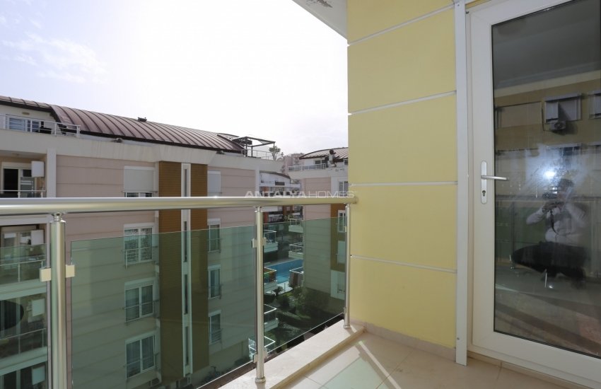 شقة دوبلكس بموقع مركزي بالقرب من البحر في ليمان كونيالتي 25