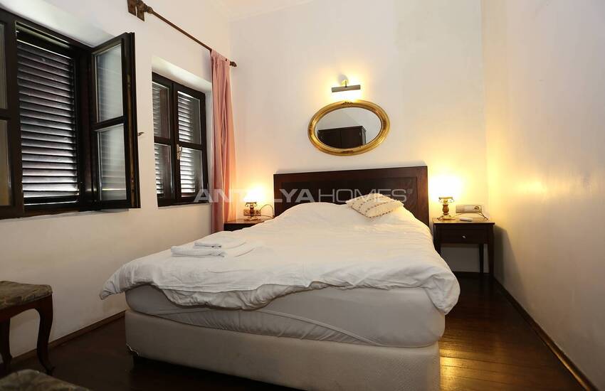 Historical Boutique Hotel Near Sea in Old Town Antalya 34