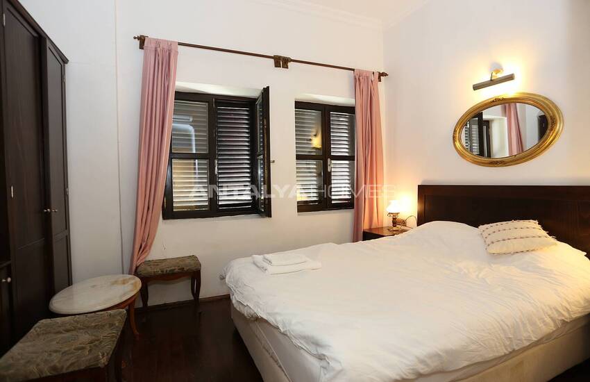 Historical Boutique Hotel Near Sea in Old Town Antalya 35