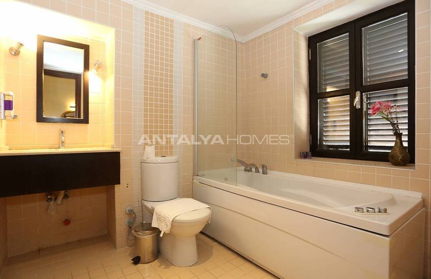 Historical Boutique Hotel Near Sea in Old Town Antalya 38