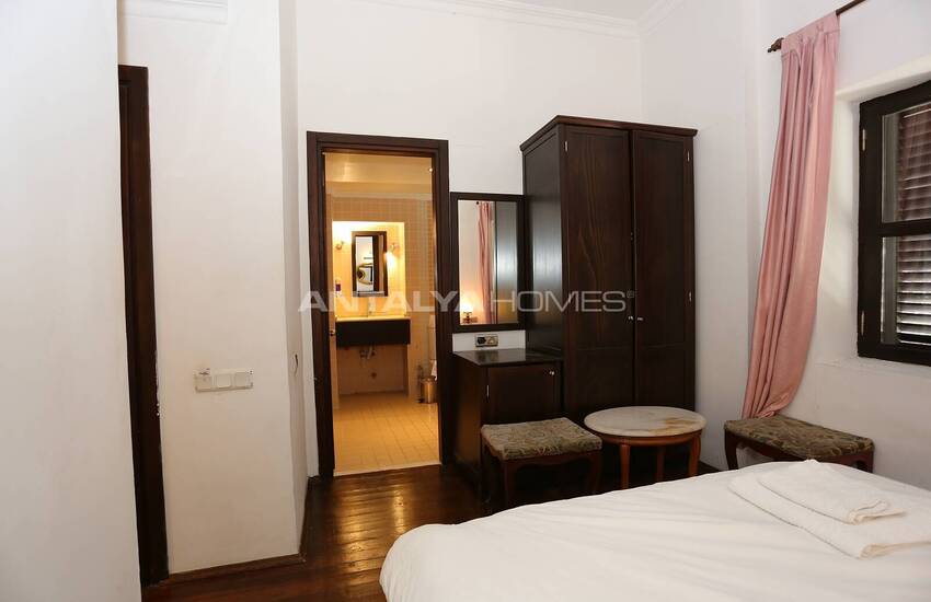 Historical Boutique Hotel Near Sea in Old Town Antalya 39