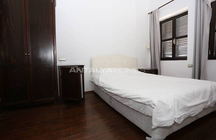 Historical Boutique Hotel Near Sea in Old Town Antalya 25