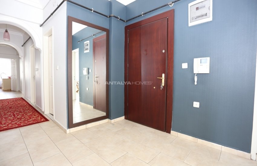 Luxe Apartment in Complex with Swimming Pool in Meydankavagi 31