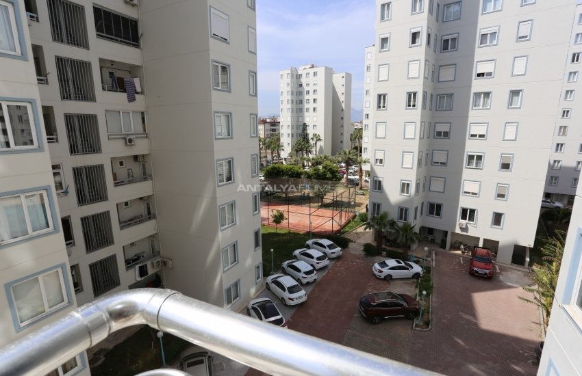 Luxe Apartment in Complex with Swimming Pool in Meydankavagi 34