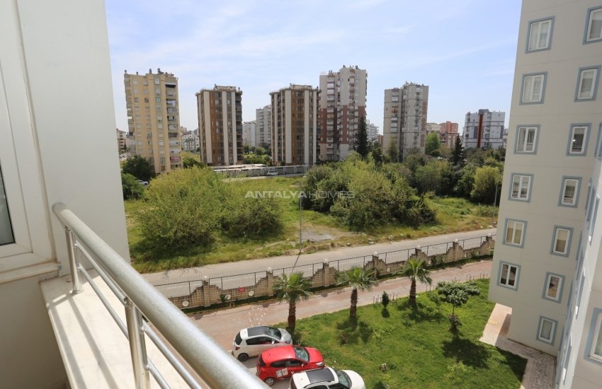 Luxe Apartment in Complex with Swimming Pool in Meydankavagi 35