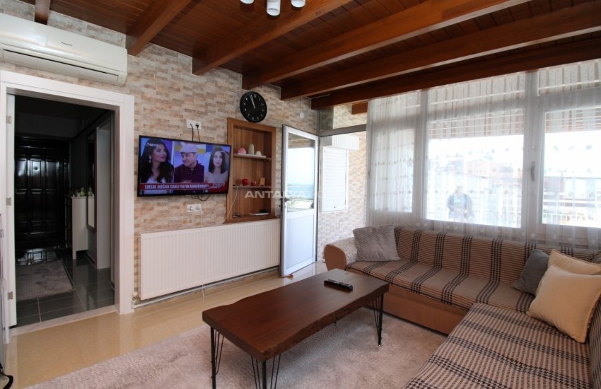 Centrally Located Duplex Apartment in Antalya Lara 29
