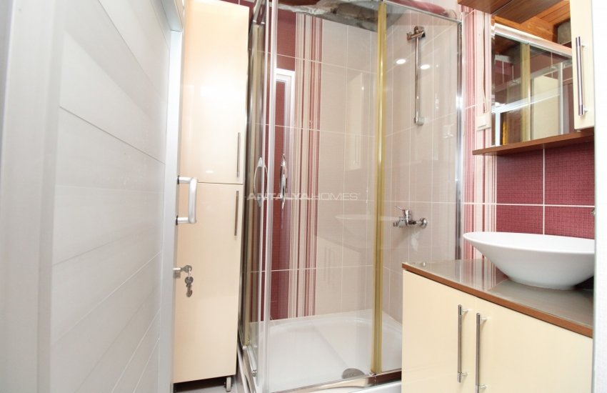 Centrally Located Duplex Apartment in Antalya Lara 33