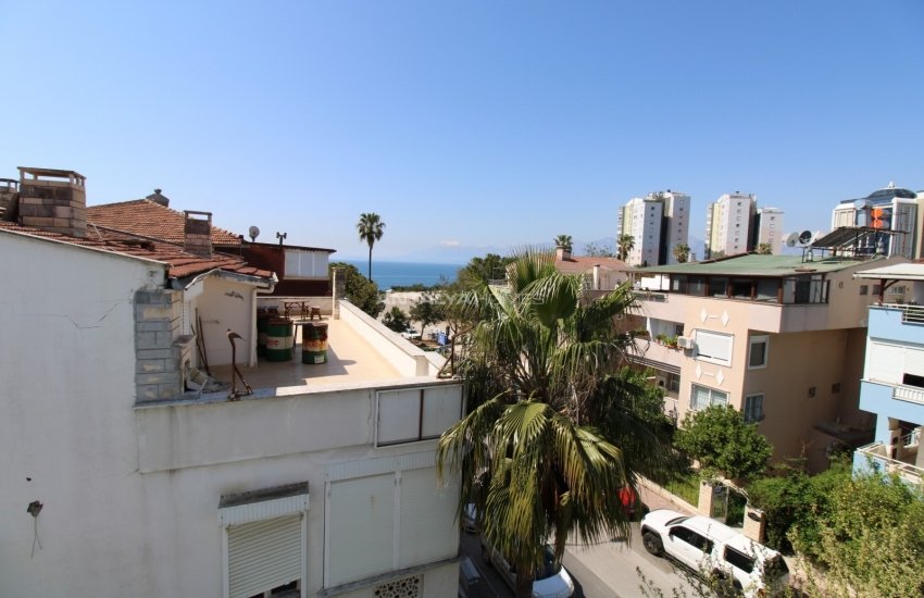 Centrally Located Duplex Apartment in Antalya Lara 37