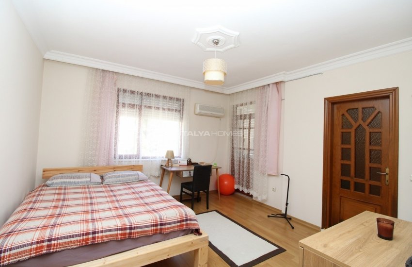 Centrally Located Duplex Apartment in Antalya Lara 9