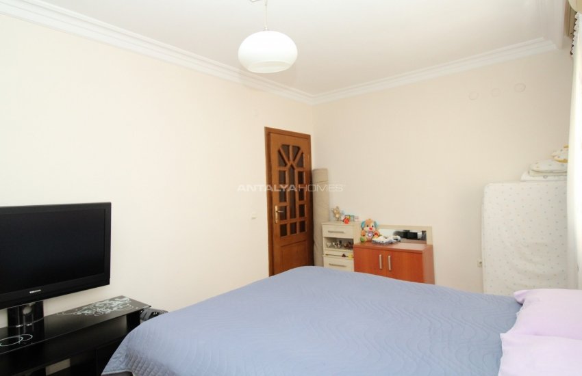 Centrally Located Duplex Apartment in Antalya Lara 12