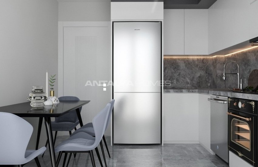 Spacious Apartments Close to the Sea in Guvenlik Muratpasa 6