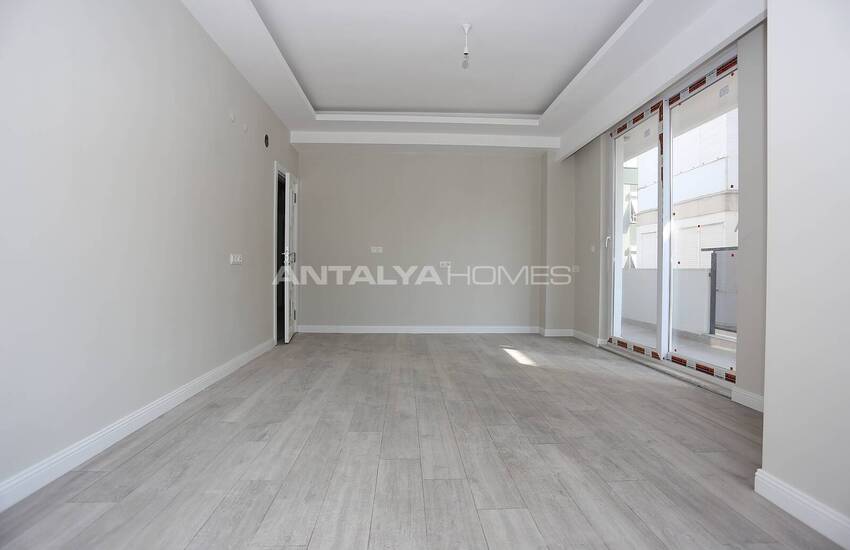 Spacious Apartments in Central Location in Muratpasa 11