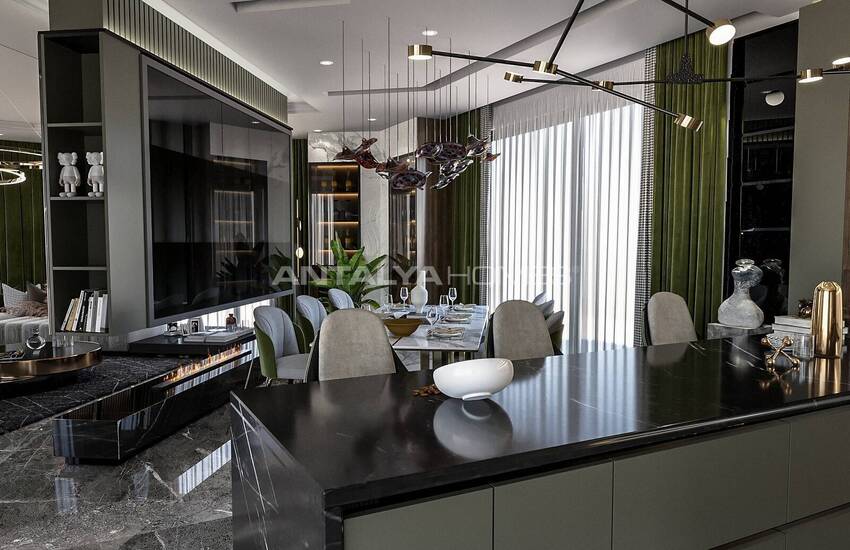 Alanya Kargıcak'ta Doğa İle İç İçe Konumda Manzaralı Şık Villa 21