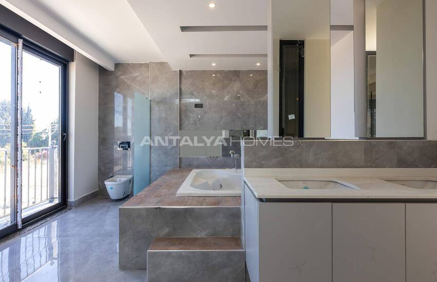 Modern Villas with Private Gardens in Muratpasa Antalya 26