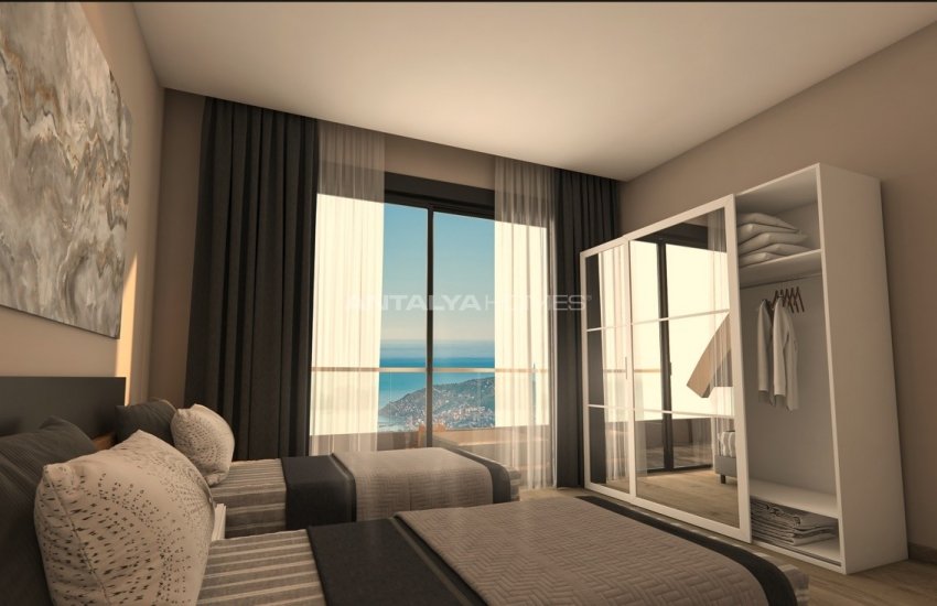 Spacious Villas with Amazing Sea and City View in Alanya 13