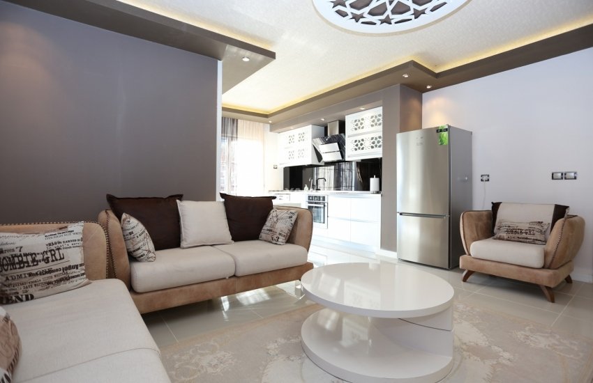 Contemporary Apartment with Mountain View in Antalya 13