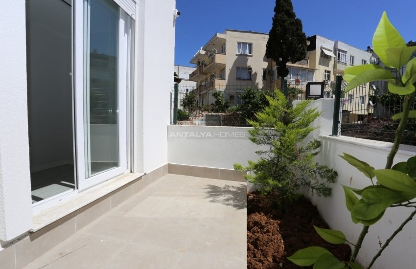 Stylish Apartment Within Walking Distance to Sea in Antalya 19