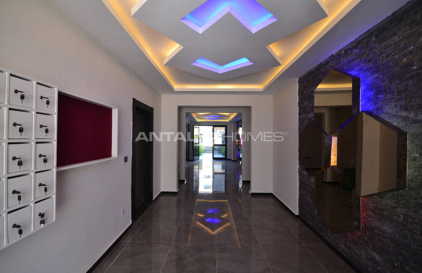 Alanya'da Kapsamlı Sitede Deniz Manzaralı Daireler 17