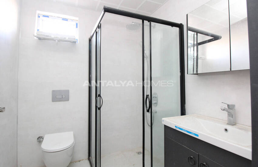Antalya Kadriye’de Tüm Olanaklara Yakın Modern Daireler 28