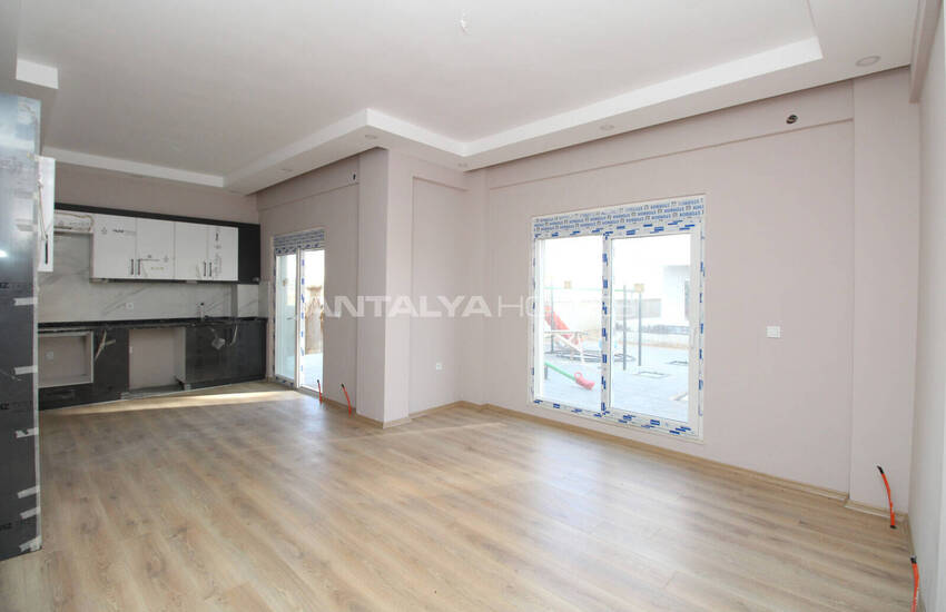 Antalya Kadriye’de Tüm Olanaklara Yakın Modern Daireler 13