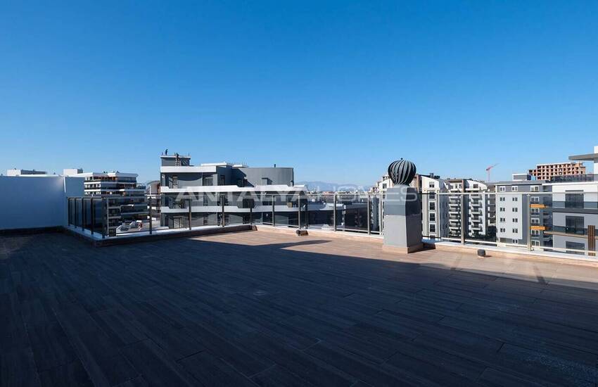 Apartments for Sale in a Secure Complex in Antalya Altintas 20