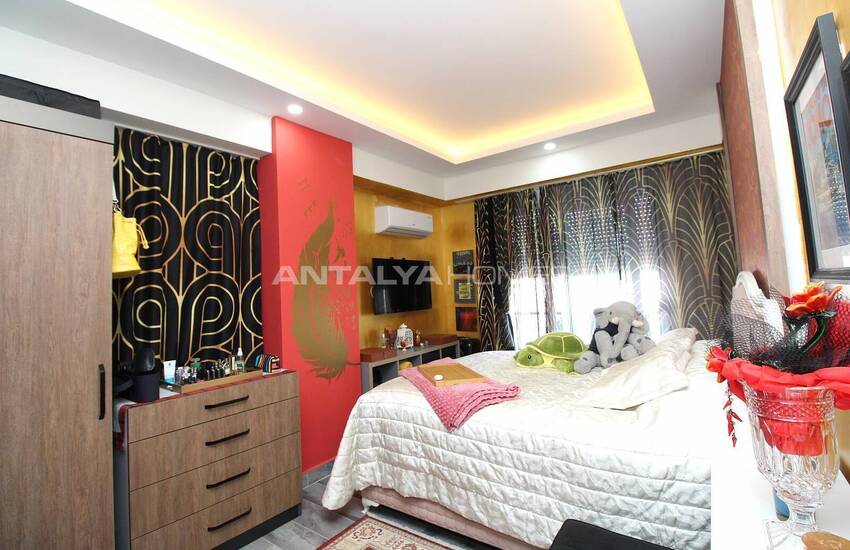 Belek'te Havuzlu Sitede Taşınmaya Hazır Eşyalı Daire 25