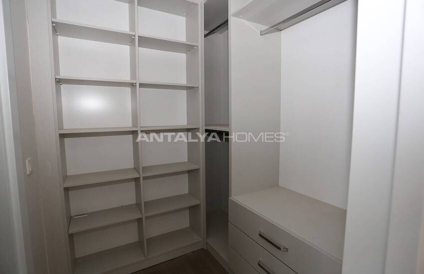Spacious Properties in Central Location in Muratpasa Antalya 20
