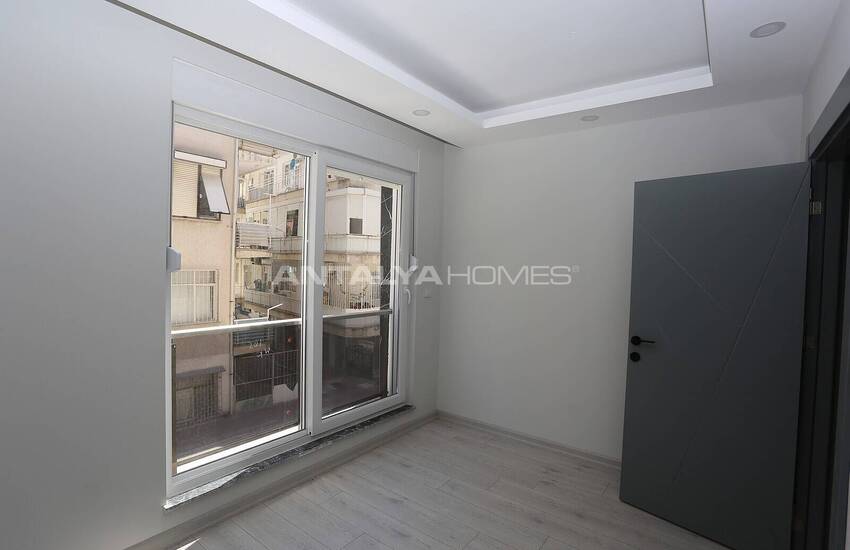 Well Located Real Estate in a New Project in Muratpaşa Antalya 16