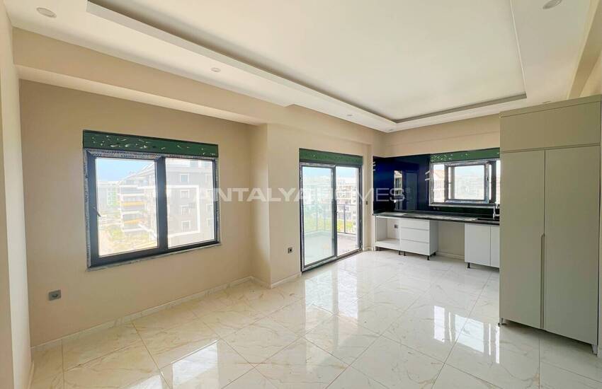 عقارات جديدة بالقرب من الشاطئ في ألانيا كارجيجاك 6