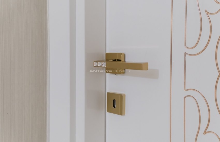 Ready to Move Property for Sale in Antalya City Center 25