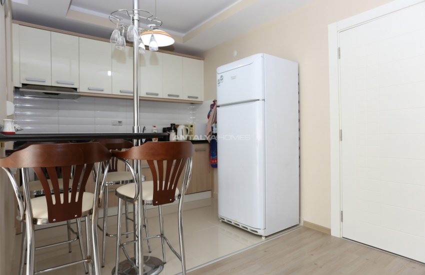 Antalya Hurma'da Havuzlu Sitede Ara Katta Eşyalı Daire 11