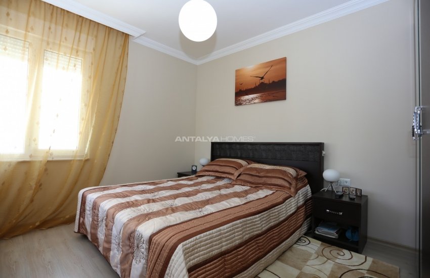 Antalya Hurma'da Havuzlu Sitede Ara Katta Eşyalı Daire 13