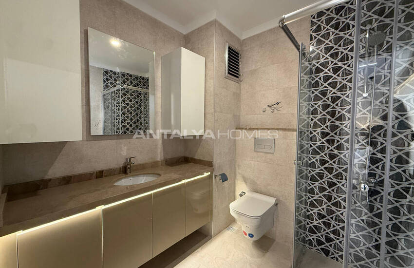 Sea View Flats in a Complex with Swimming Pool in Alanya Oba 15