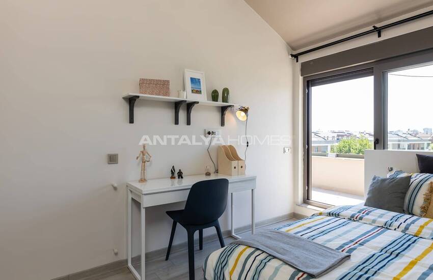 Chic Apartments in Complex with Amenities in Antalya Lara 21