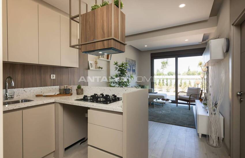 Chic Apartments in Complex with Amenities in Antalya Lara 14