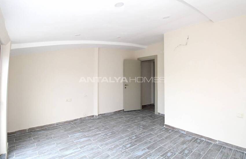 Comfortable Apartments with Communal Pool in Kadriye Antalya 32