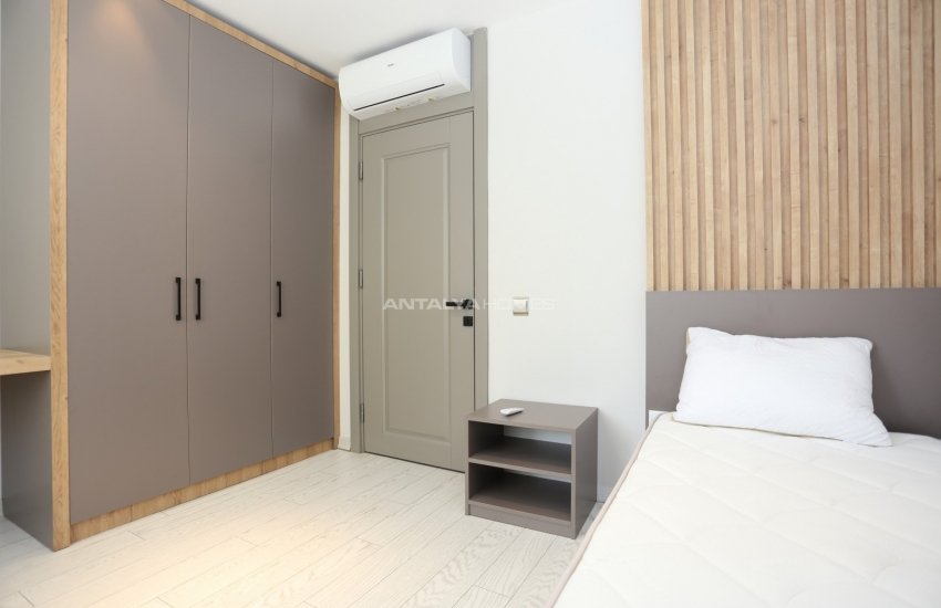 Furnished Apartment 50 M From the Sea in Konyaaltı Antalya 22