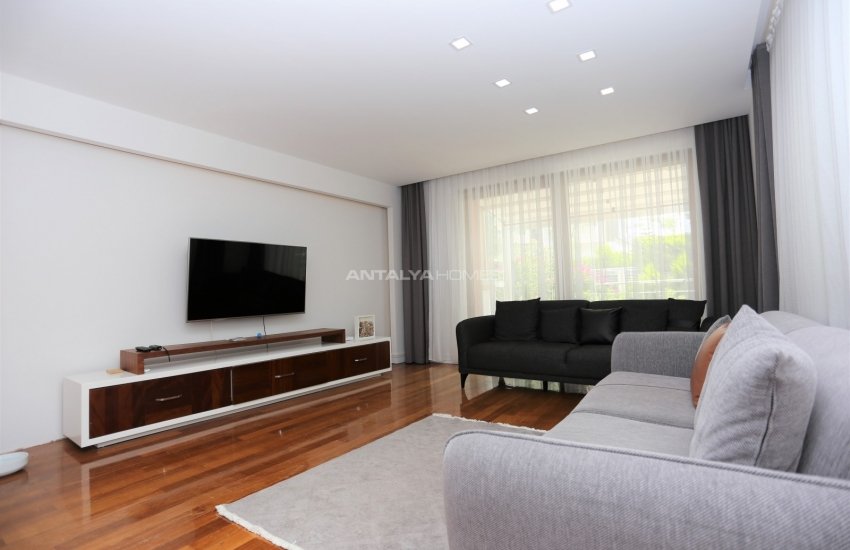 Furnished Apartment 50 M From the Sea in Konyaaltı Antalya 12