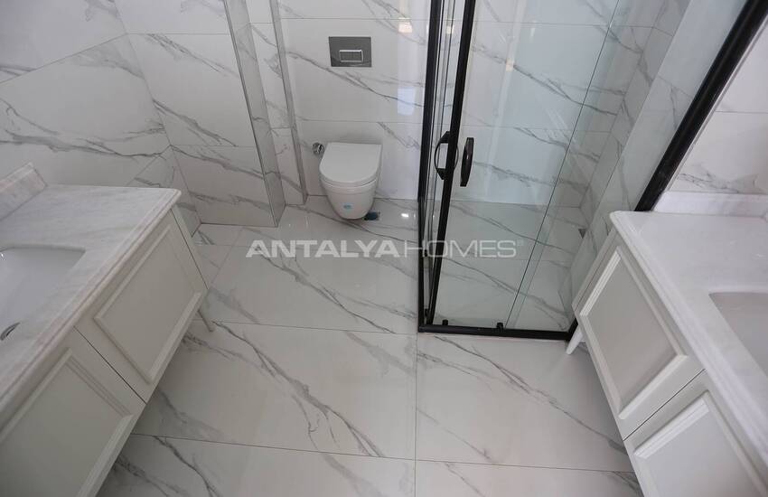 Spacious Villa with 4 En-suite Bathrooms in Dosemealti 24