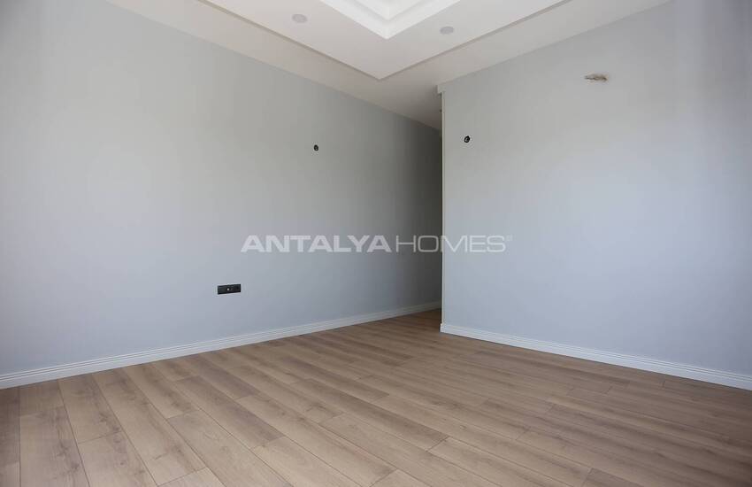 Spacious Villa with 4 En-suite Bathrooms in Dosemealti 28