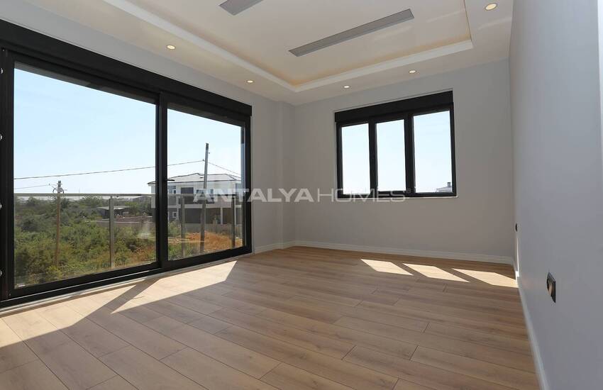 Spacious Villa with 4 En-suite Bathrooms in Dosemealti 38